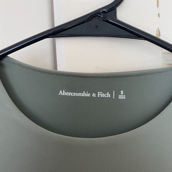 Soft Matte Abercrombie Bodysuit - Picture 2 of 4